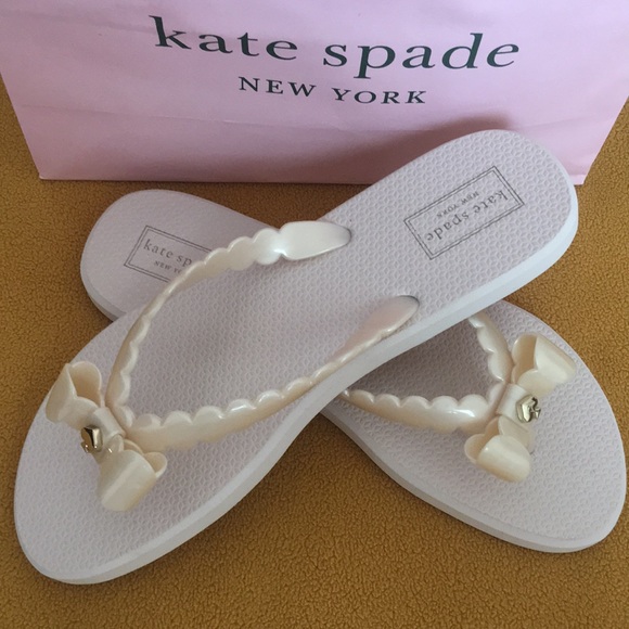 kate spade Shoes - KATE SPADE Denise Flip Flop Summer Thong Sandals